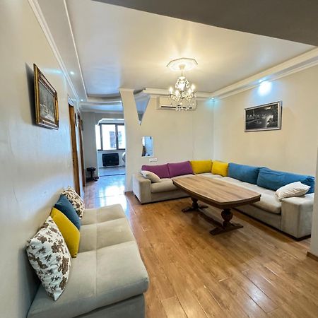 Apartamento Warm Flat Gonio Exterior foto