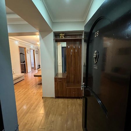 Apartamento Warm Flat Gonio Exterior foto